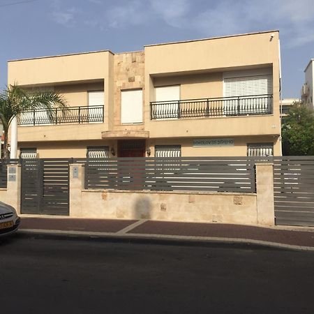 Sokolov Vacation Boutique Apartments By The Sea In Nehariya Dış mekan fotoğraf