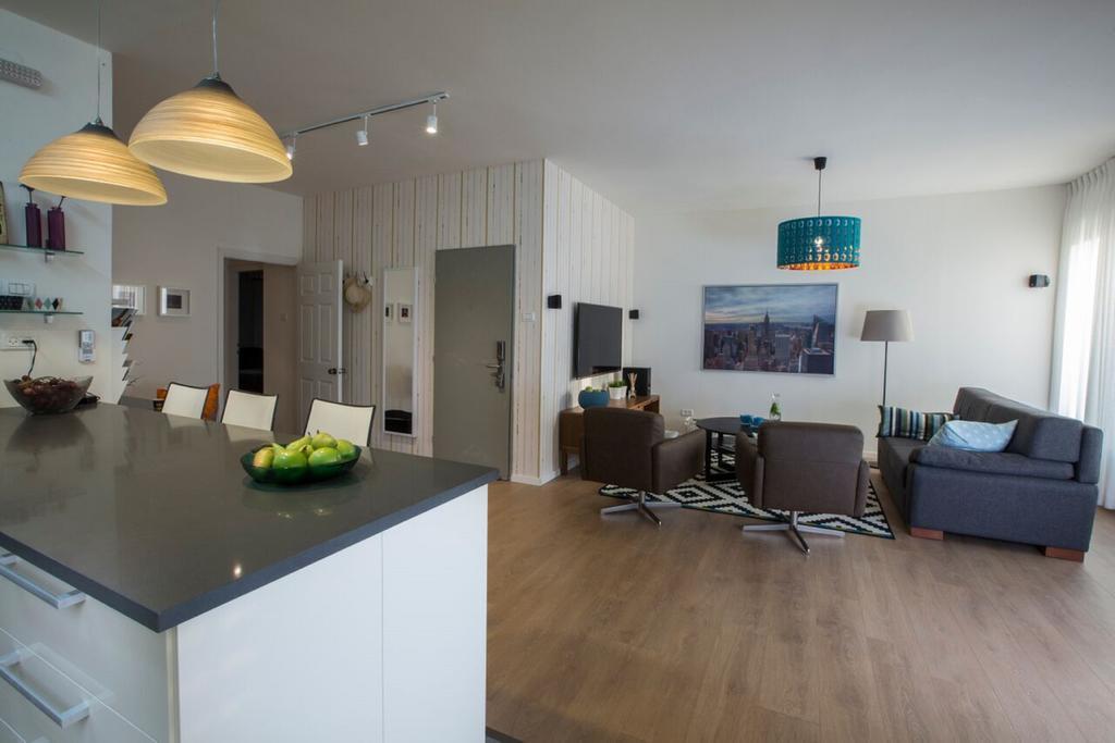 Sokolov Vacation Boutique Apartments By The Sea In Nehariya Oda fotoğraf