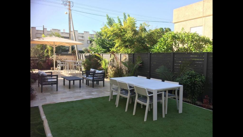 Sokolov Vacation Boutique Apartments By The Sea In Nehariya Dış mekan fotoğraf