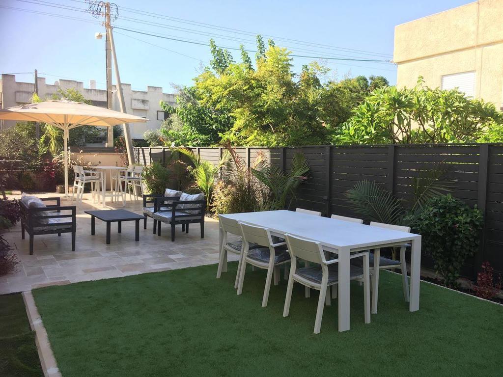 Sokolov Vacation Boutique Apartments By The Sea In Nehariya Dış mekan fotoğraf